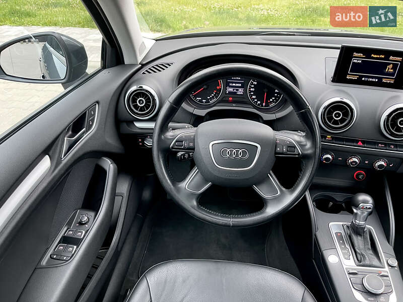 Седан Audi A3 2016 в Киеве фото 46 Седан Audi A3 2016 в Киеве