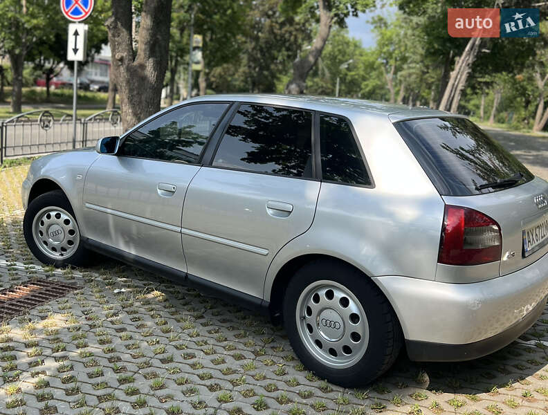 Хэтчбек Audi A3 2000 в Харькове