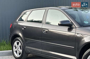 Хэтчбек Audi A3 2007 в 