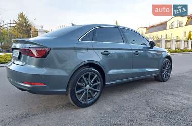 Седан Audi A3 2015 в 