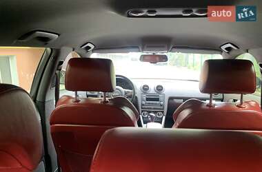 Хэтчбек Audi A3 2009 в 