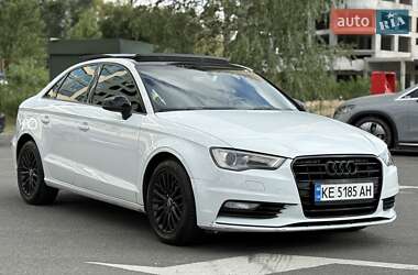 Седан Audi A3 2016 в 