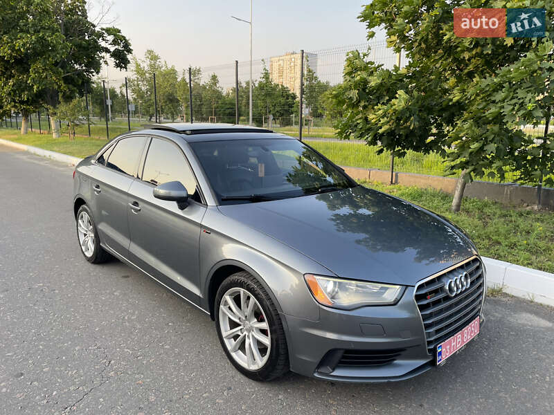 Седан Audi A3 2015 в 