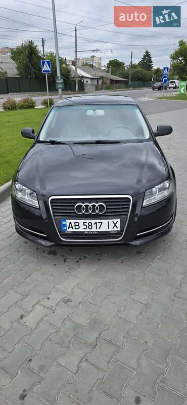 Хэтчбек Audi A3 2011 в 