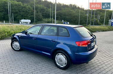 Хэтчбек Audi A3 2007 в 