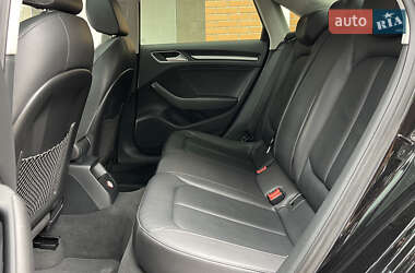 Седан Audi A3 2016 в 