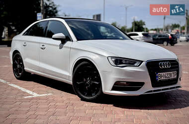 Седан Audi A3 2015 в 