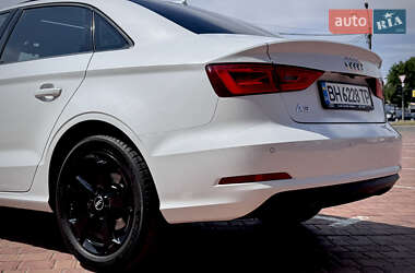 Седан Audi A3 2015 в 