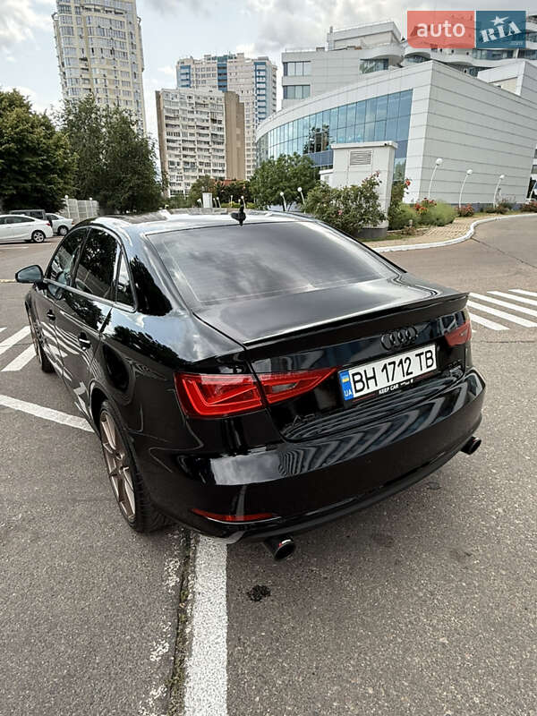 Седан Audi A3 2014 в Одессе