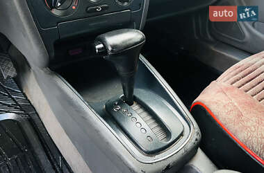 Хэтчбек Audi A3 1997 в 