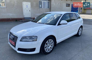 Хэтчбек Audi A3 2009 в 