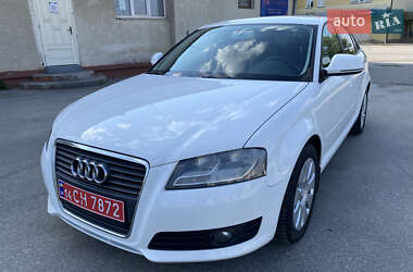 Хэтчбек Audi A3 2009 в 