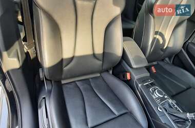 Седан Audi A3 2020 в 