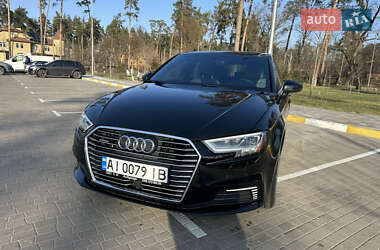Хэтчбек Audi A3 2017 в 