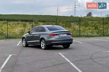 Седан Audi A3 2015 в 
