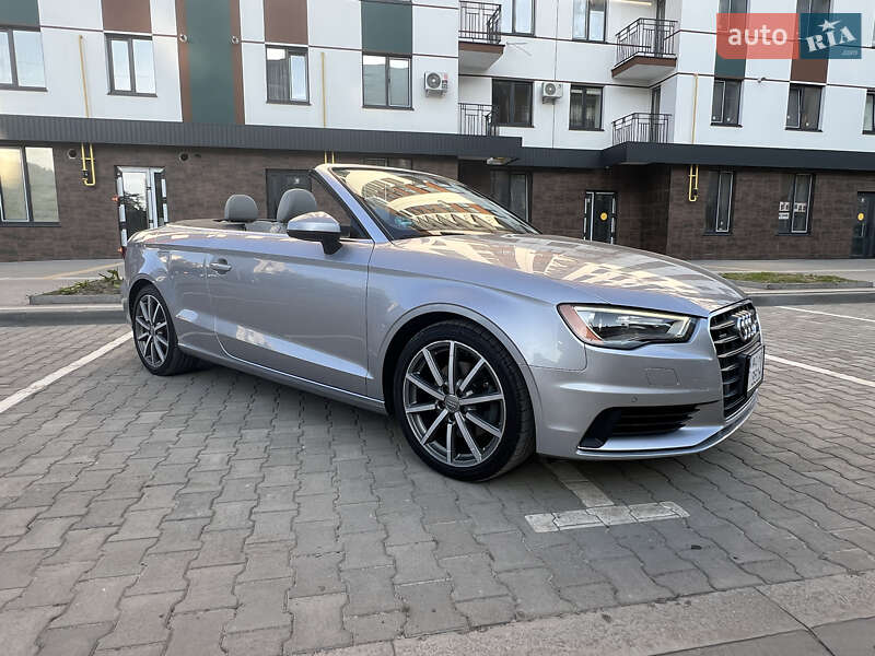 Кабриолет Audi A3 2016 в 