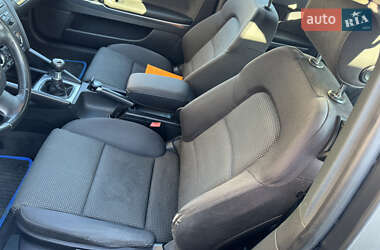 Хэтчбек Audi A3 2006 в 