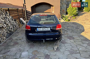 Хэтчбек Audi A3 2006 в 