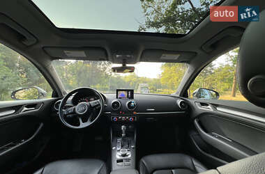 Седан Audi A3 2019 в 