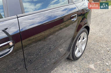 Хэтчбек Audi A3 2006 в 