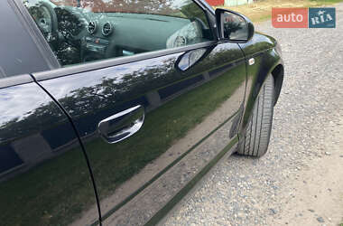 Хэтчбек Audi A3 2006 в 