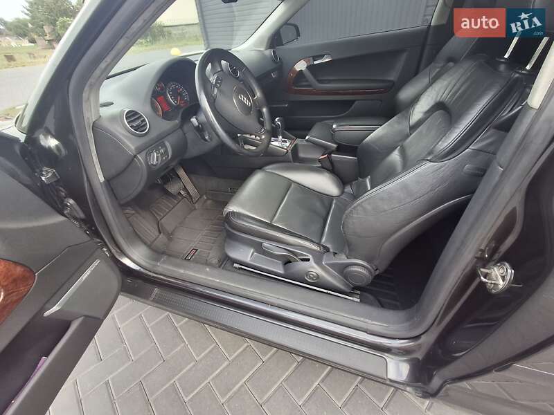 Хетчбек Audi A3 2004 в Кропивницькому