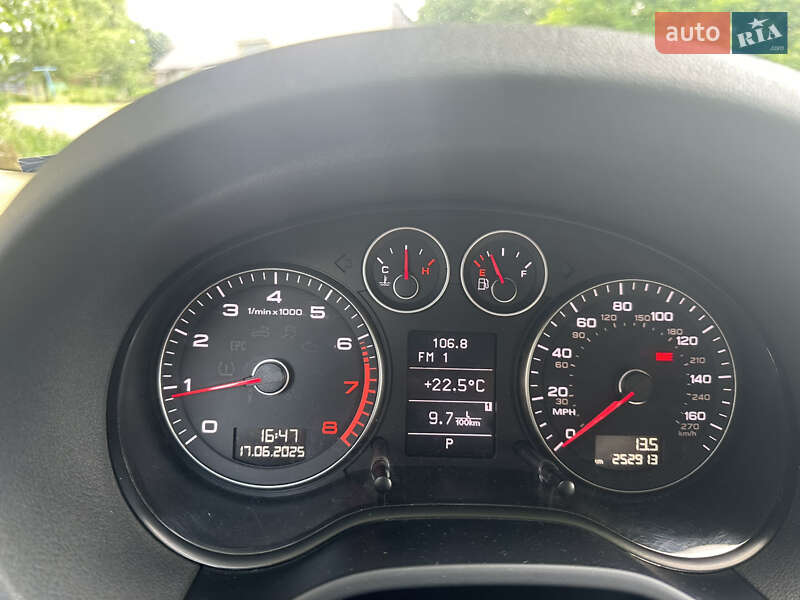 Хэтчбек Audi A3 2010 в Коростене