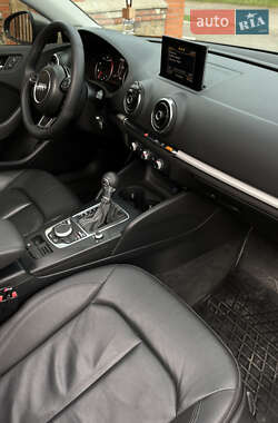 Седан Audi A3 2014 в 