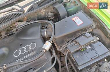 Хэтчбек Audi A3 1997 в 
