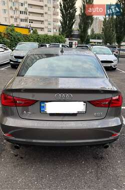 Седан Audi A3 2016 в 
