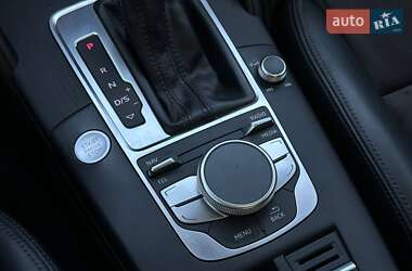 Хэтчбек Audi A3 2016 в 
