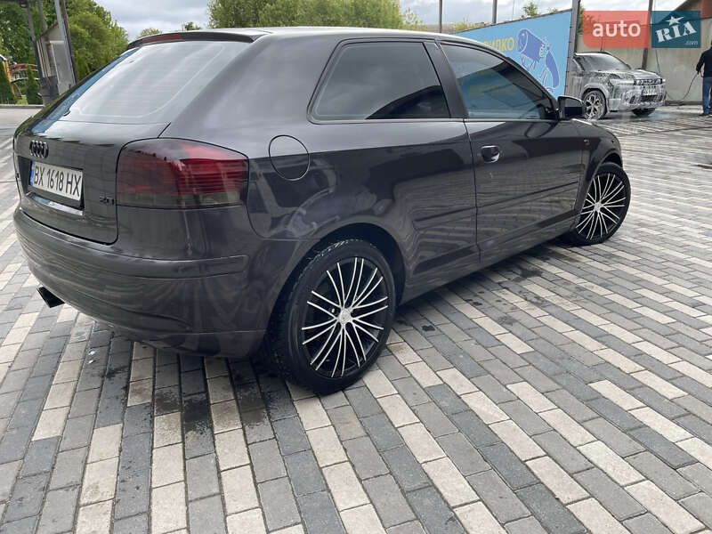 Хетчбек Audi A3 2004 в Красилові