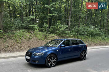 Хэтчбек Audi A3 2008 в 