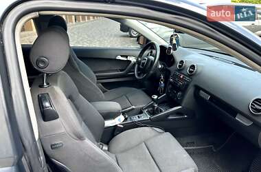Хэтчбек Audi A3 2005 в 