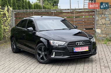 Седан Audi A3 2018 в 