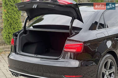 Седан Audi A3 2018 в 