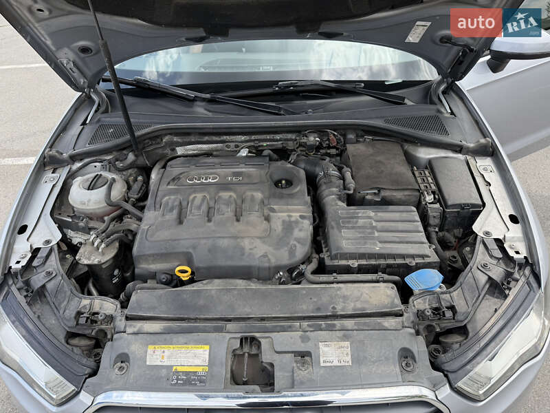 Хетчбек Audi A3 2015 в Дніпрі