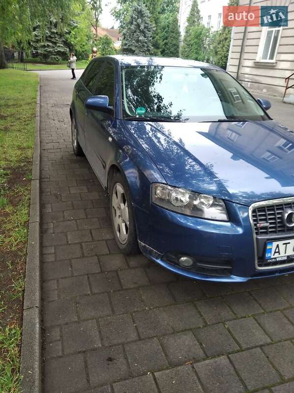 Хэтчбек Audi A3 2005 в 
