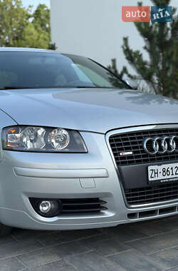 Хэтчбек Audi A3 2006 в 