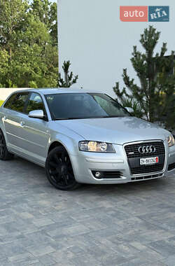 Хэтчбек Audi A3 2006 в 