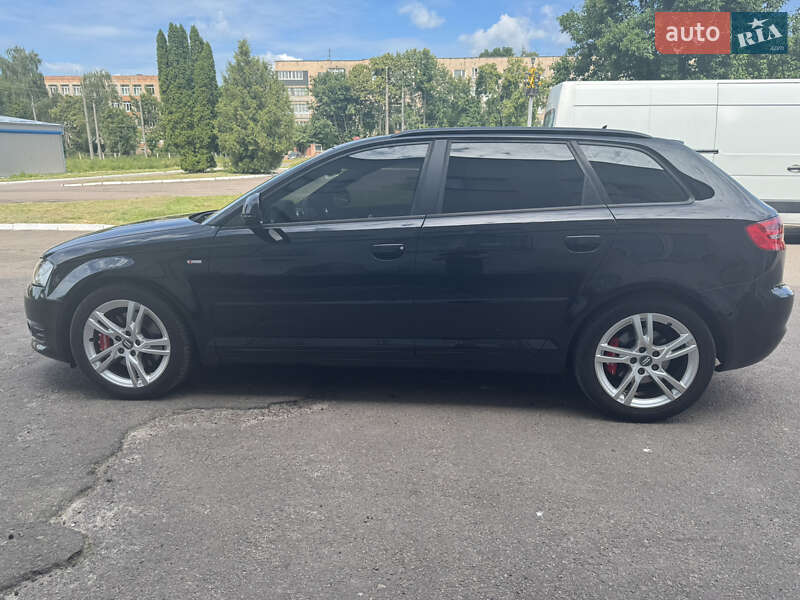 Хэтчбек Audi A3 2009 в Ровно
