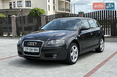 Хэтчбек Audi A3 2007 в Староконстантинове