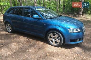 Хэтчбек Audi A3 2010 в 