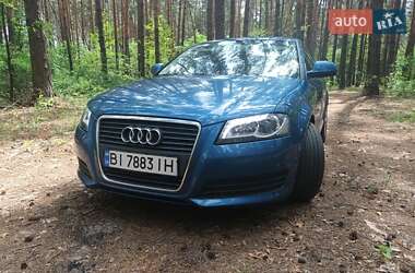 Хэтчбек Audi A3 2010 в 