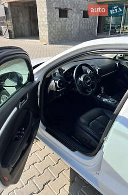 Седан Audi A3 2014 в 
