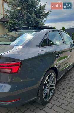 Седан Audi A3 2017 в 