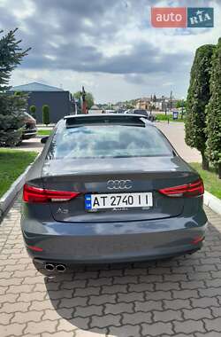 Седан Audi A3 2017 в 