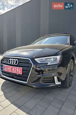 Седан Audi A3 2017 в 