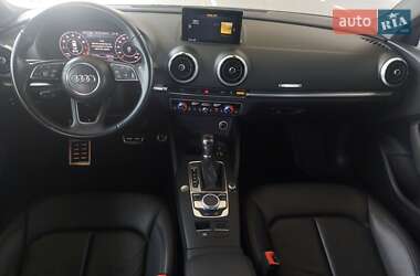 Седан Audi A3 2016 в 