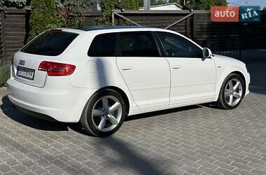 Хэтчбек Audi A3 2009 в 